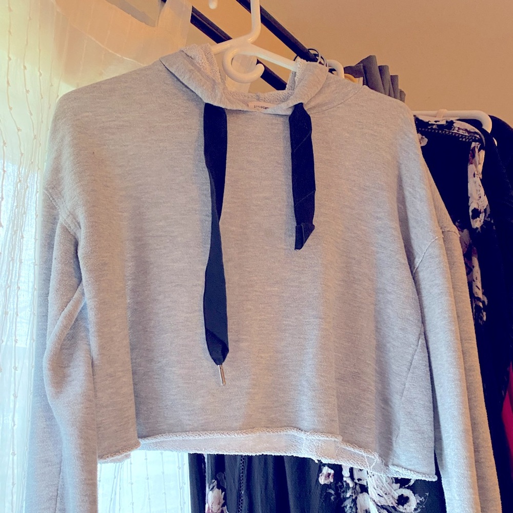 Style for the Priv Crop sweater